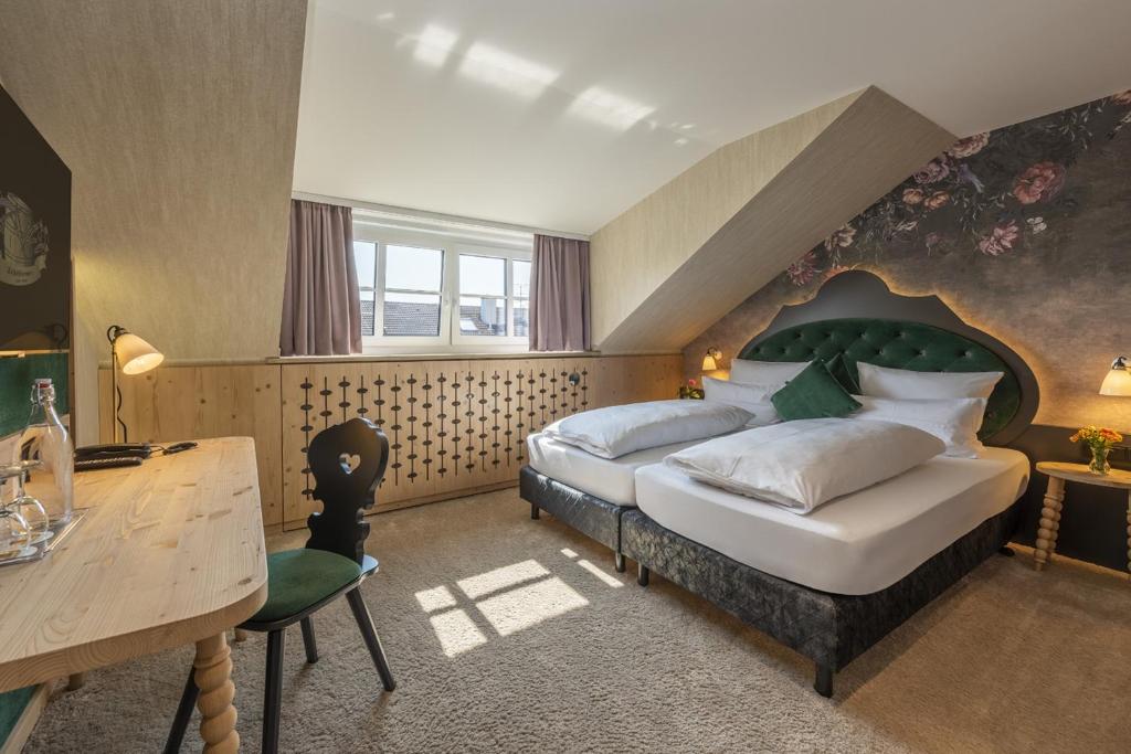 Hôtel Hotel Schäfflerwirt Feldkirchner Straße 16 85609 Aschheim