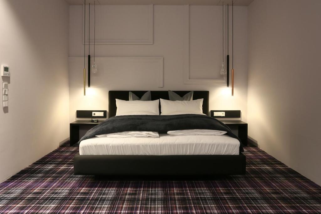 Hôtel Hotel Schempp Bischof-Ulrich-Str. 2 86399 Bobingen