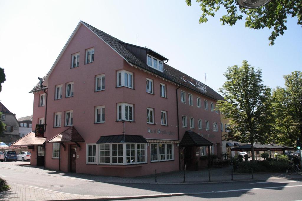 Hôtel Hotel Schillerplatz Schillerstr. 4 74613 Öhringen