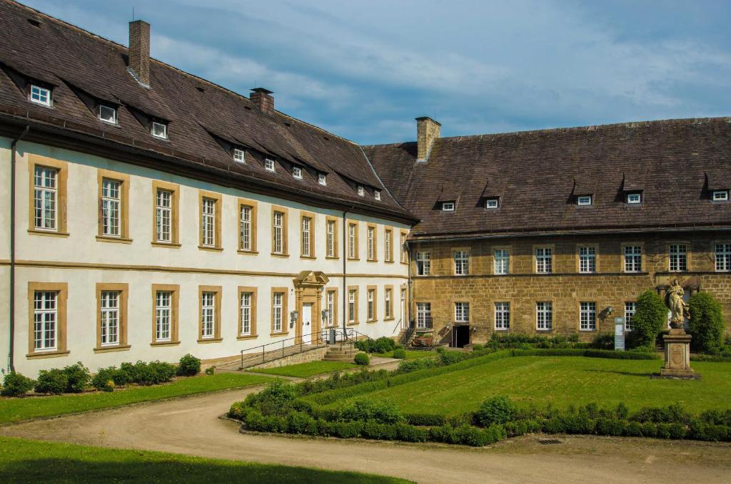 Hôtel Hotel Schloß Gehrden Schloßstr. 6 33034 Gehrden