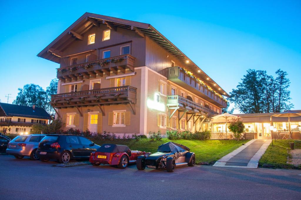 Hôtel Hotel Schlossblick Chiemsee Seestr. 117 83209 Prien am Chiemsee