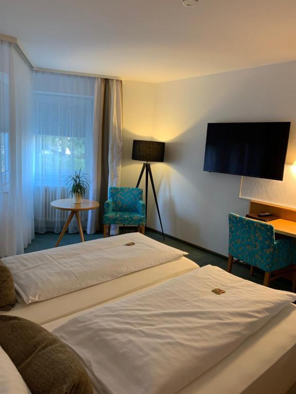 Hotel Schober Bahnhofstr. 63-65, 71691 Freiberg am Neckar