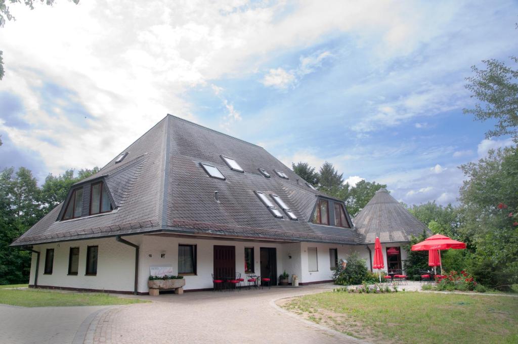 Hotel Schuberths am Schloss Schlossstr. 18, 96155 Buttenheim