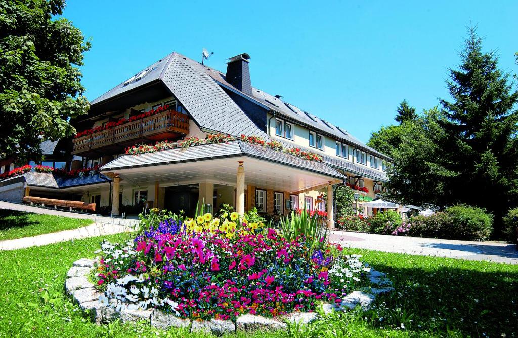 Hôtel Hotel Schwarzwald-Gasthof Rößle Kapellenweg 2 79682 Todtmoos