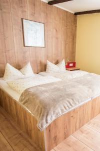 Hôtel Hotel Schweizerhof Bürglestrasse 13 73560 Böbingen an der Rems Bade-Wurtemberg