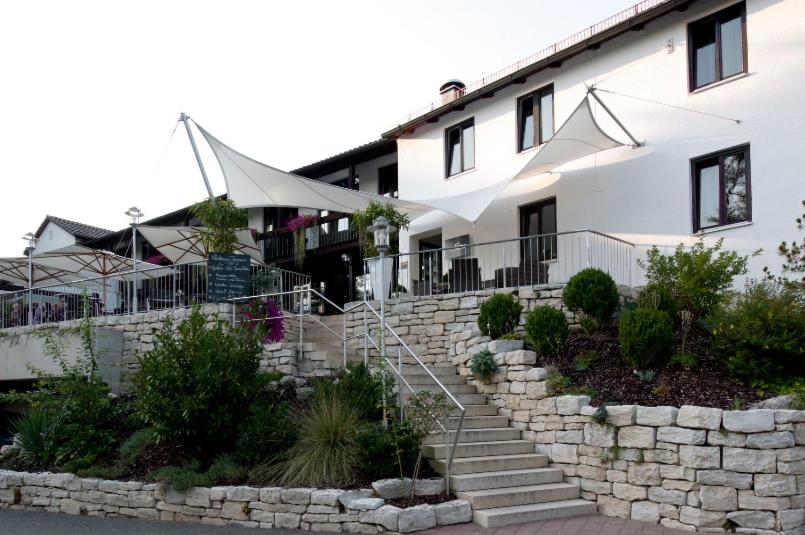 Hôtel Hotel Seeluna am Klostersee Am Priel 3 85560 Ebersberg