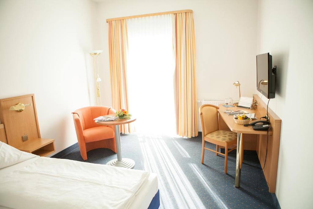 Hotel Seltenbacher Hof Äusserer Talhof 2, 78532 Tuttlingen