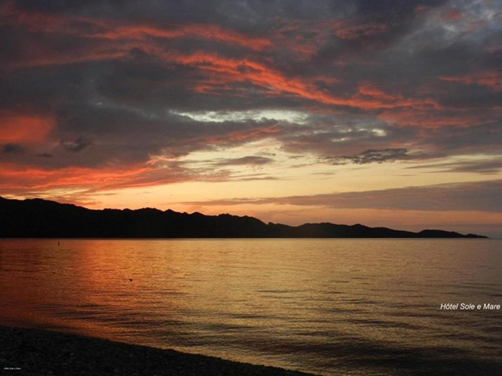 Hôtel SOLE E MARE promenade vincetti - lieu dit Tettola, 20217 Saint-Florent