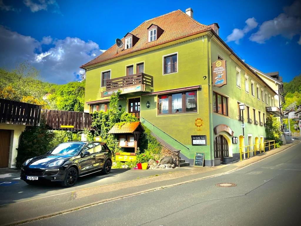 Hôtel Hotel Sonne Forchheimer Straße 2 91346 Muggendorf