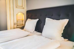 Hôtel Hotel Spa et Restaurant Au Chasseur 7 rue de l'Eglise 67440 Birkenwald Alsace