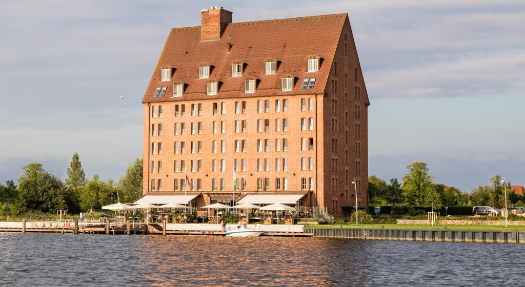 Hôtel Hotel Speicher am Ziegelsee Speicherstr. 11 19055 Schwerin