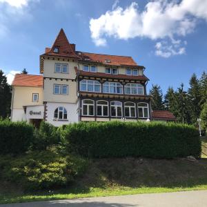Hôtel Hotel Spießberghaus Zur Wacht 3-4 99894 Friedrichroda Thuringe