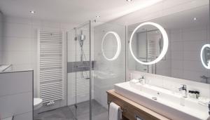 Hôtel Hotel St. Wolfgang Ludwigpromenade 6 94086 Bad Griesbach im Rottal Bavière