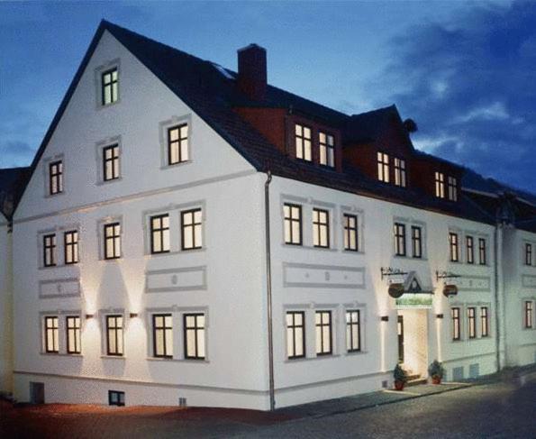 Hôtel Hotel Stadt Waren Große Burgstraße 25 17192 Waren