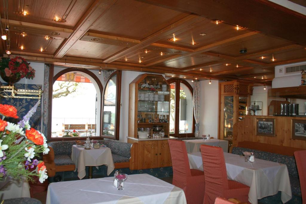 Hotel Strand-Cafe Meersburg Seepromenade 13, 88709 Meersburg