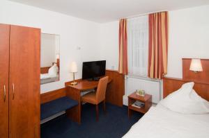 Hôtel Hotel Taormina Baumgartenstraße 6 75217 Birkenfeld Bade-Wurtemberg