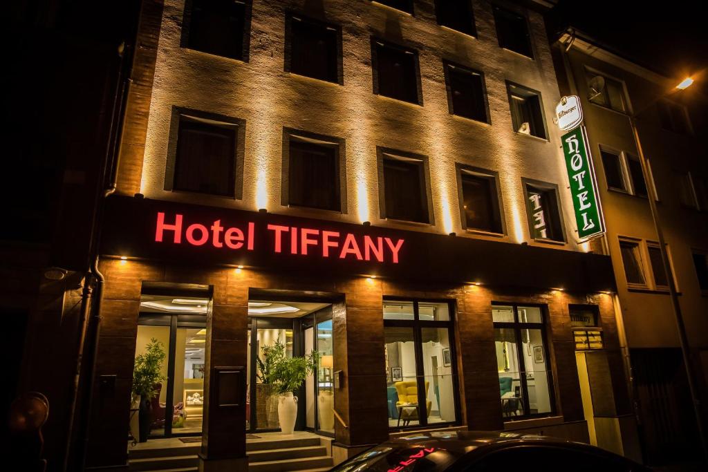 Hotel Tiffany Erzberger Strasse 7, 34117 Cassel