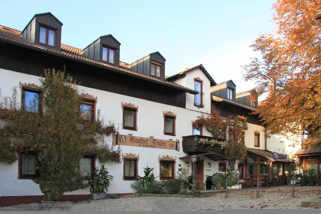 Hotel Trasen Trenbachstraße 3, 84478 Waldkraiburg