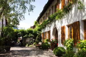 Hôtel Hotel und Gutsgaststätte Rappenhof Rappenhofweg 1 74189 Weinsberg Bade-Wurtemberg