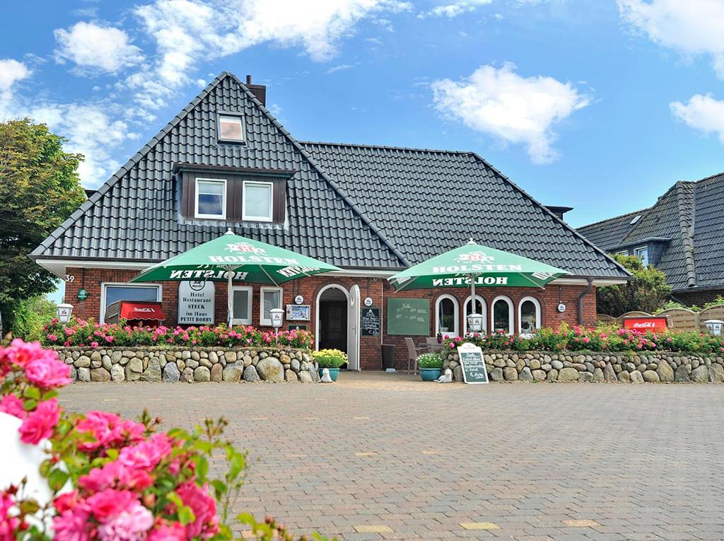 Hôtel Hotel und Restaurant Petit Robby Westerlandstraße 39 25996 Wenningstedt