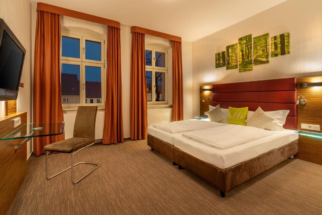 Hôtel Hotel und Restaurant Zum Deutschen Hause 38 Ehm-Welk-Straße 03222 Lübbenau