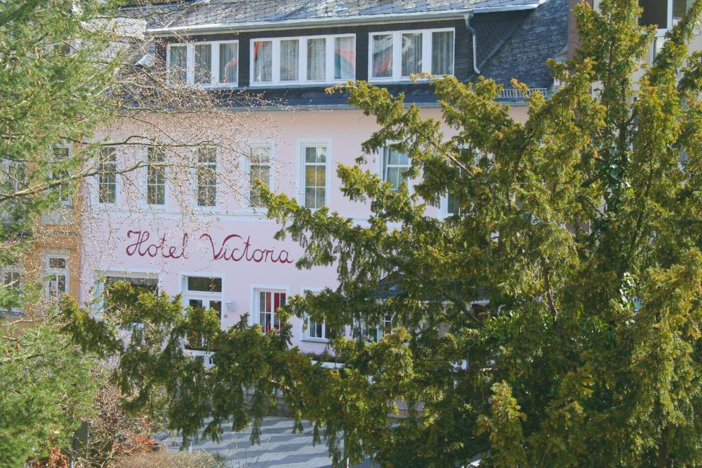 Hotel Victoria Rheingauerstraße 33, 65388 Schlangenbad