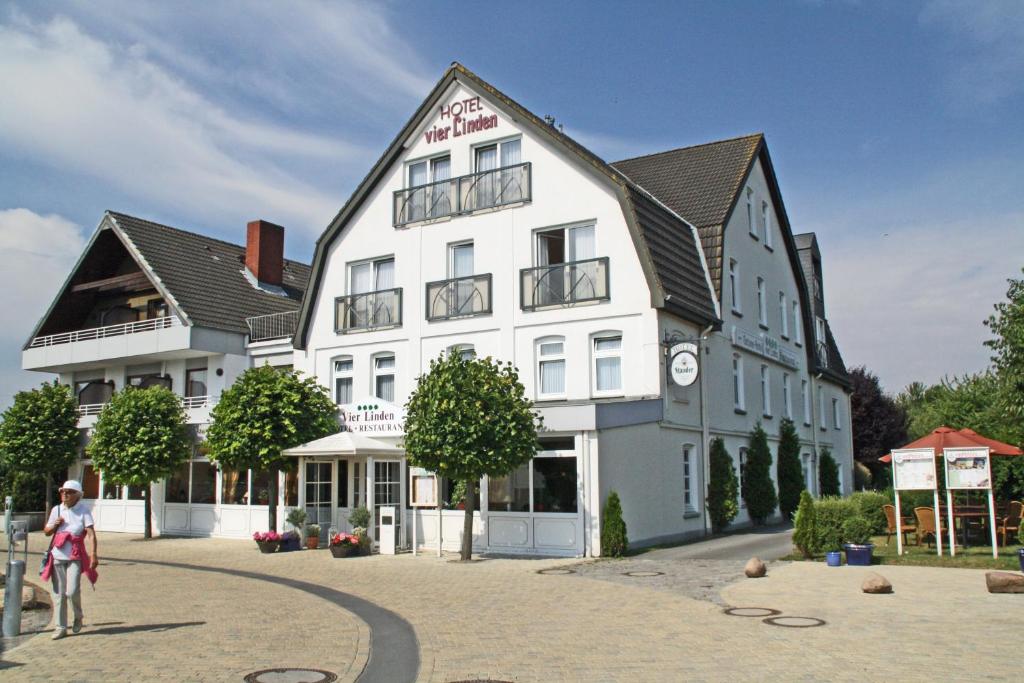 Hotel Vier Linden Lindenstrasse 4-6, 23746 Kellenhusen