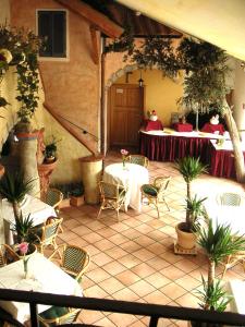 Hôtel Hotel Vier Spitzen Langestr. 6 37697 Lauenförde Basse-Saxe
