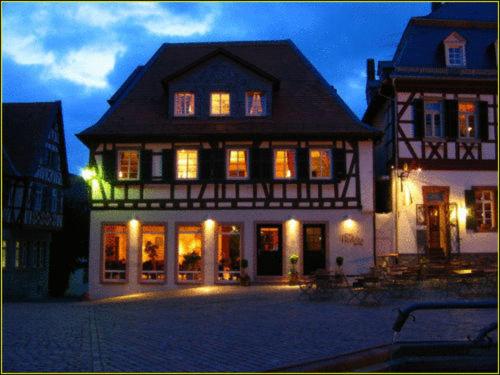 Hôtel Hotel Villa Boddin Großer Markt 3 64646 Heppenheim