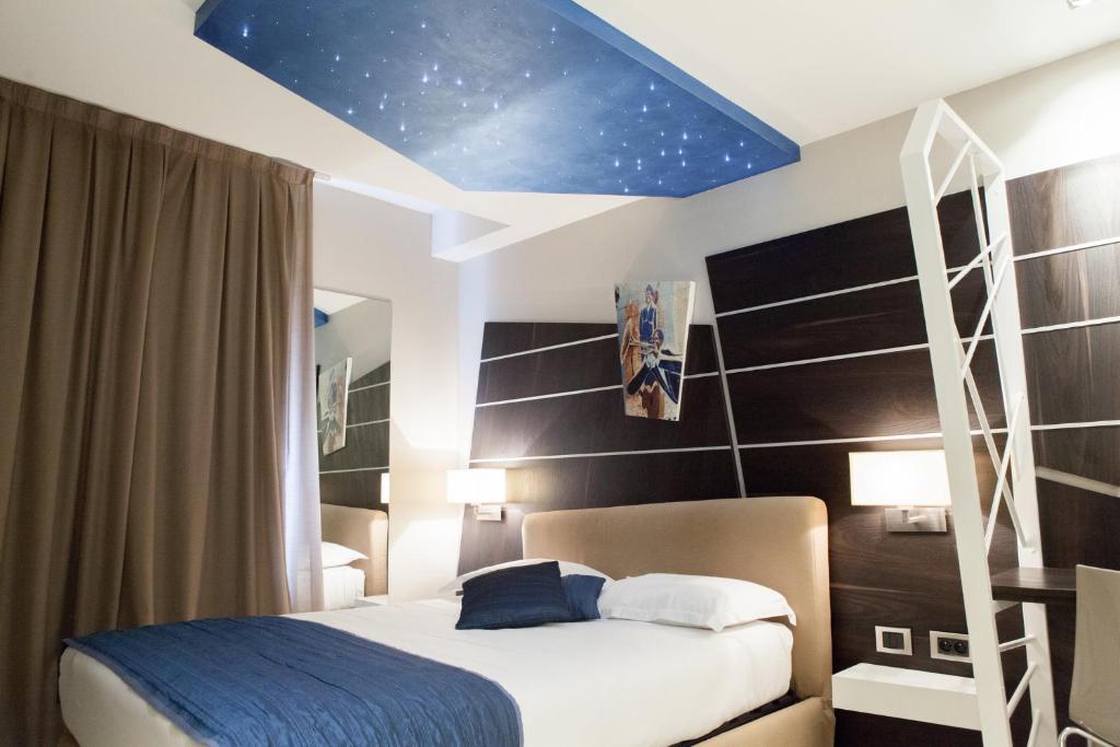 Hotel Villa d'Elsa 17 Avenue Docteur Dautheville, 06160 Juan-les-Pins