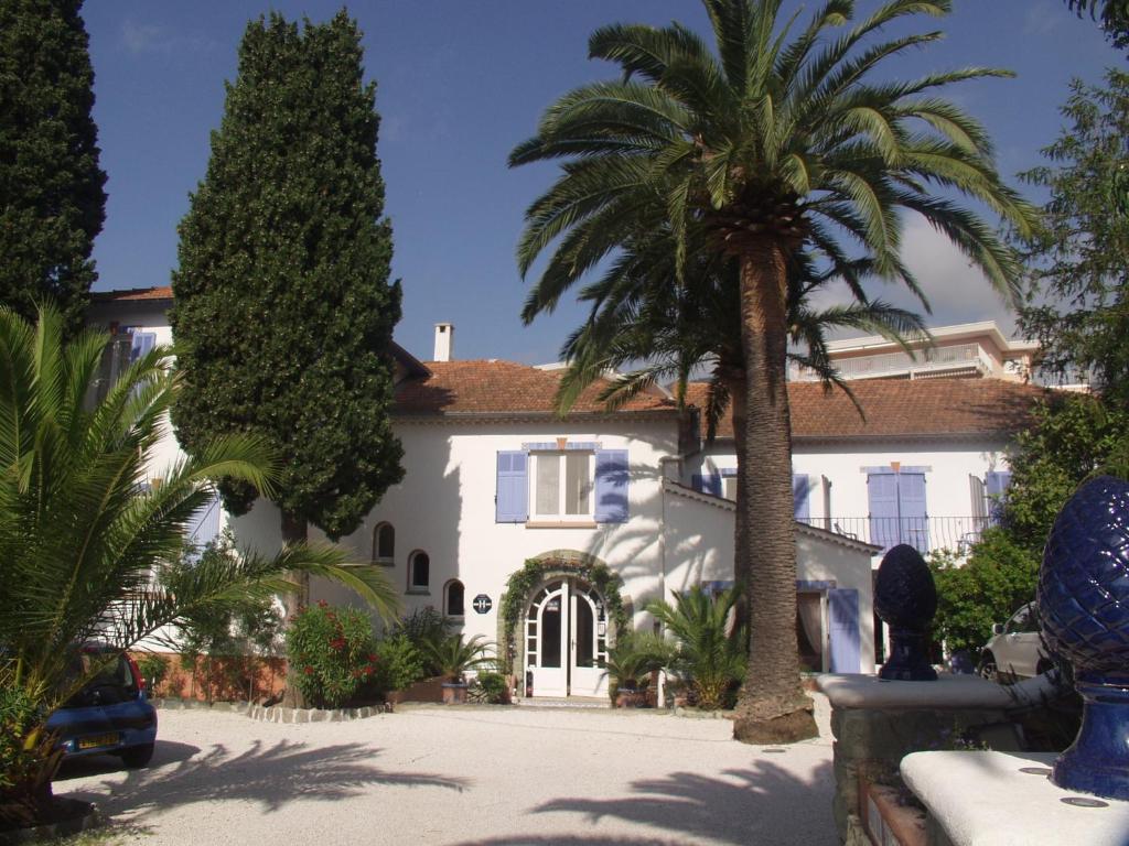 Hotel Villa Provencale Rue des Maures, 83240 Cavalaire-sur-Mer