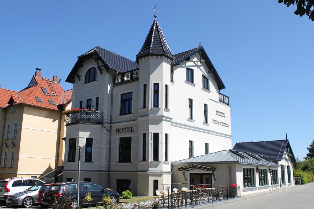 Hotel Villa Sommer Friedrich-Franz-Straße 23, 18209 Bad Doberan