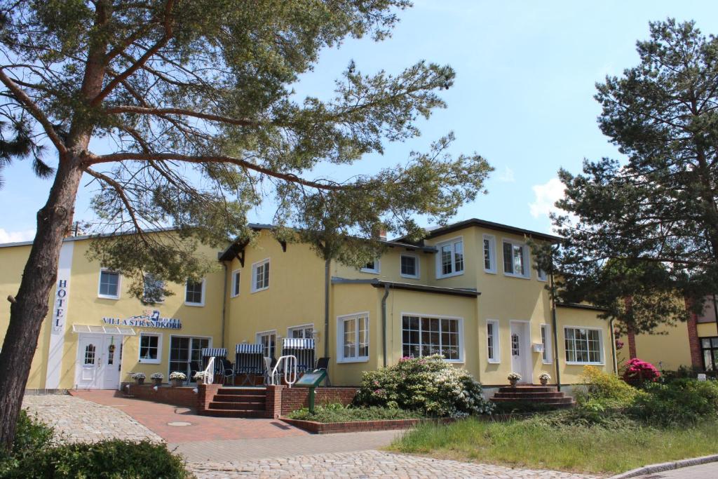 Hôtel Hotel Villa Strandkorb Strandstr. 10 18181 Graal-Müritz