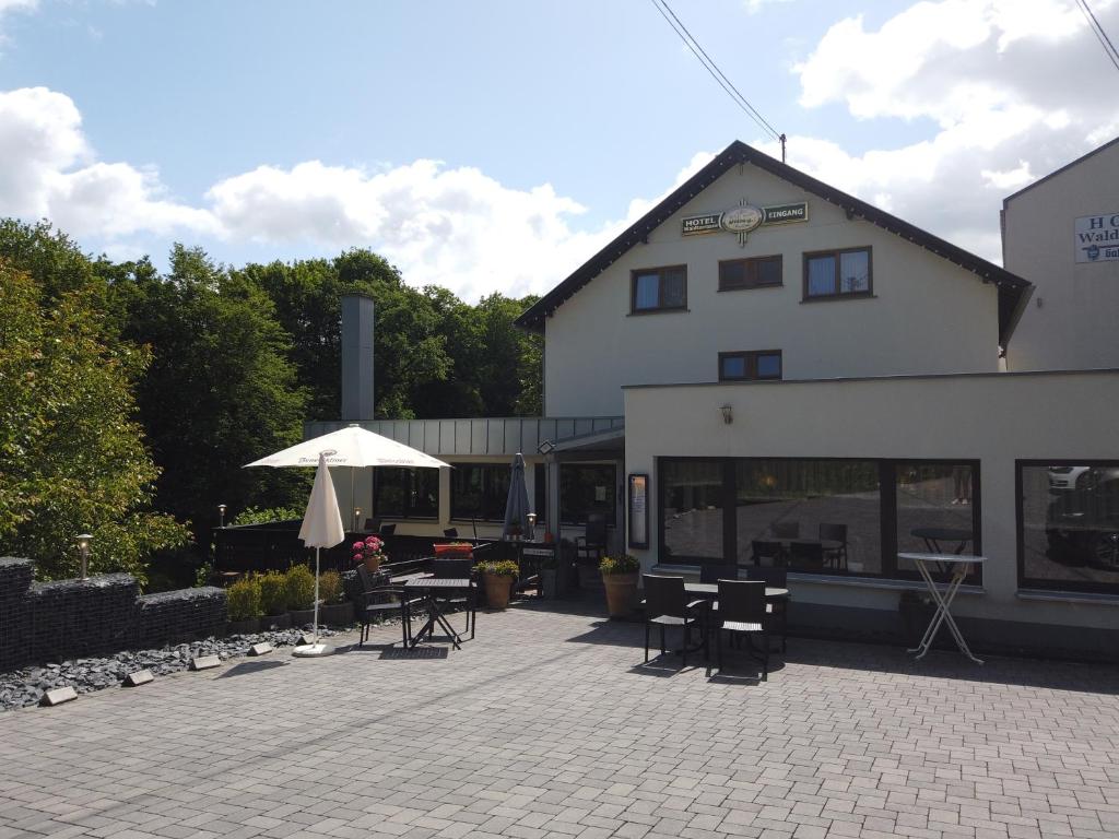 Hôtel Hotel Waldterrasse Nonnenley 7 56579 Rengsdorf