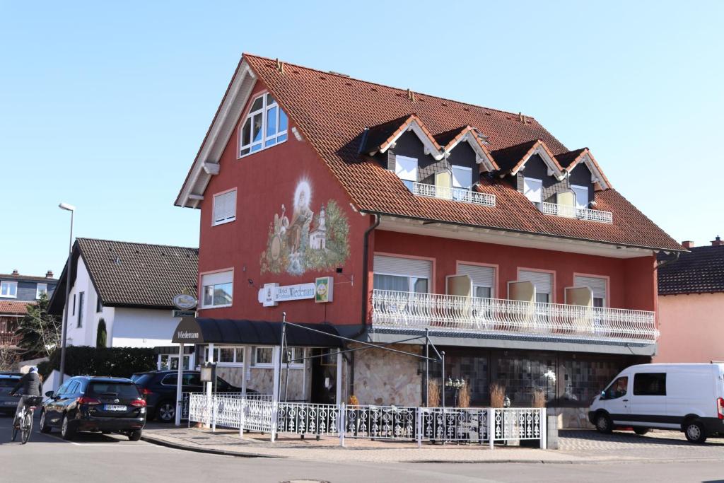 Hotel Weinhaus Wiedemann Frankfurter Str. 31, 65462 Ginsheim-Gustavsburg