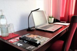Hôtel Hotel Weinhaus Wiedemann Frankfurter Str. 31 65462 Ginsheim-Gustavsburg Hesse