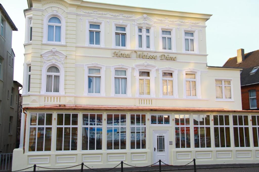 Hotel Weisse Düne Georg-Schütte-Platz 13, 26757 Borkum