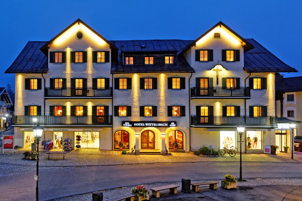 Hôtel Hotel Wittelsbach Oberammergau Dorfstraße 21 82487 Oberammergau