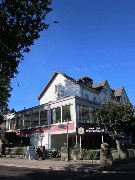 Hotel Wolfsschlucht Ebersteinburger Strasse 2, 76530 Baden-Baden