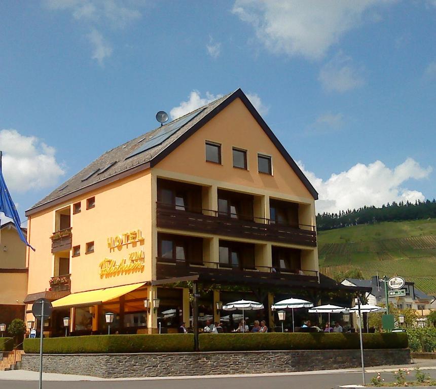 Hotel Zum Fährturm Peter-Schröder-Platz 2, 54346 Mehring