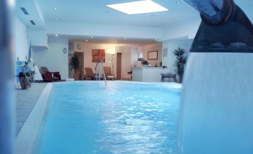 Hotel Zum Goldenen Anker mit Hallenbad
