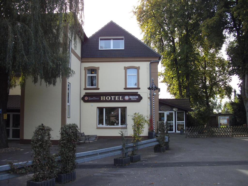 Hôtel Hotel Zum Grunewald Bergerstraße 152 46539 Dinslaken