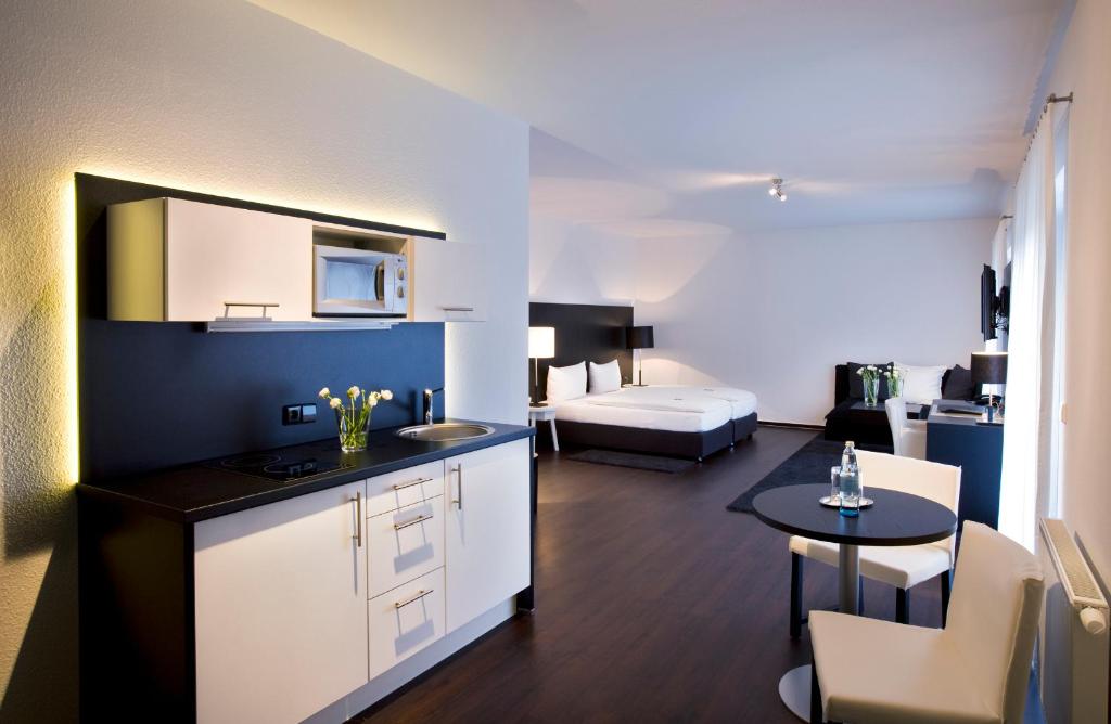 Hotel zum Rössel Bahnhofstraße 9, 76870 Kandel