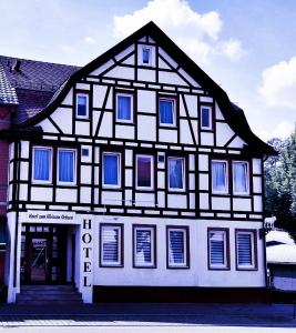 Hôtel Hotel zum Weissen Ochsen Bahnhofstr. 47 73430 Aalen Bade-Wurtemberg