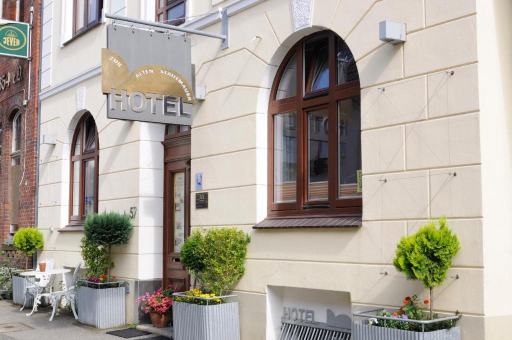 Hotel zur alten Stadtmauer An der Mauer 57, 23552 Lübeck