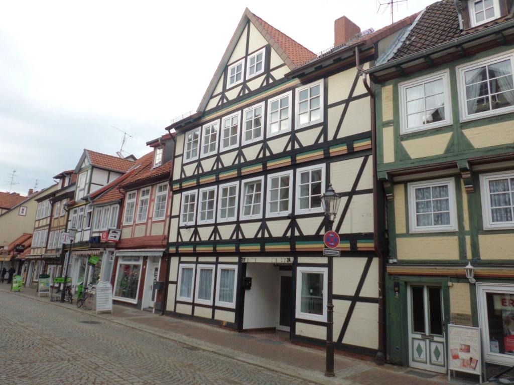 Hôtel Hotel zur Altstadt Bergstr. 23-24 29221 Celle