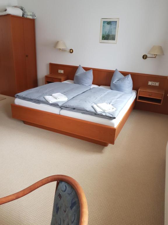 Hotel zur Altstadt Schlossstrasse 11, 39240 Calbe