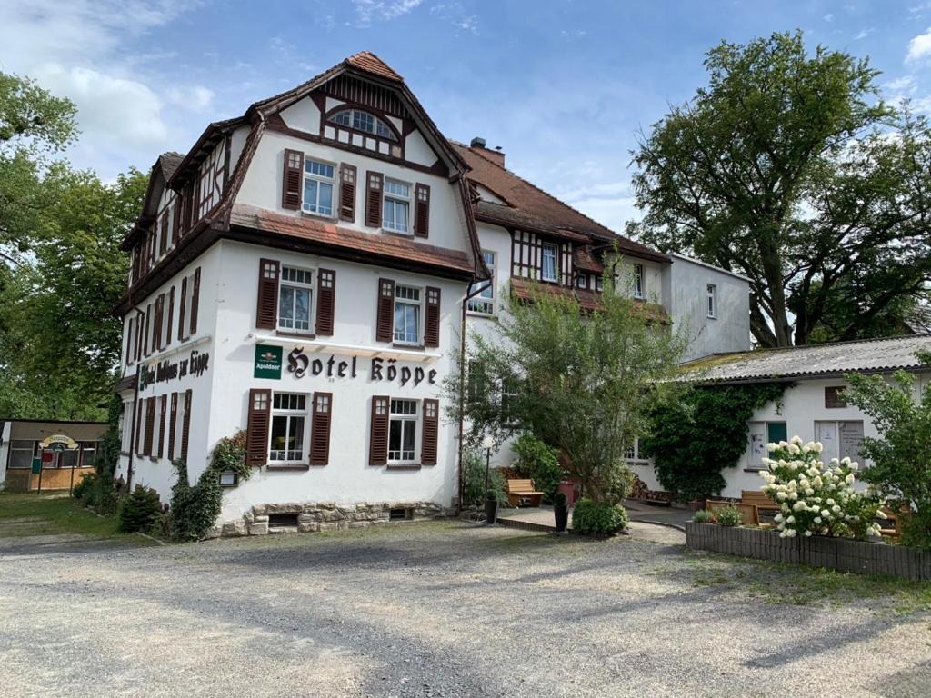 Hotel zur Köppe 21 Jenaische Straße, 07639 Bad Klosterlausnitz
