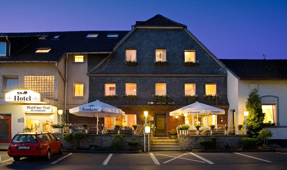 Hôtel Hotel zur Post 29 Bruchhausener Straße 59759 Arnsberg