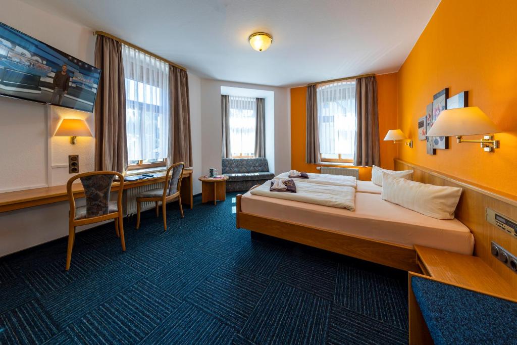 Hotel zur Post Hauptstraße 101, 08304 Schönheide